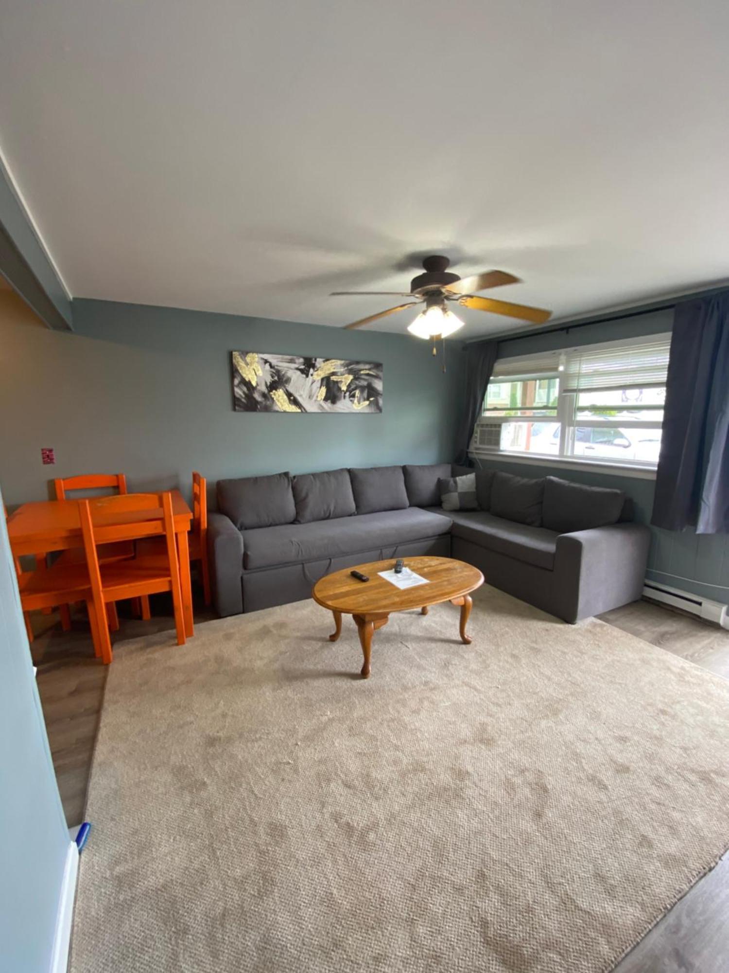 המפטון 23 B St Apartments מראה חיצוני תמונה