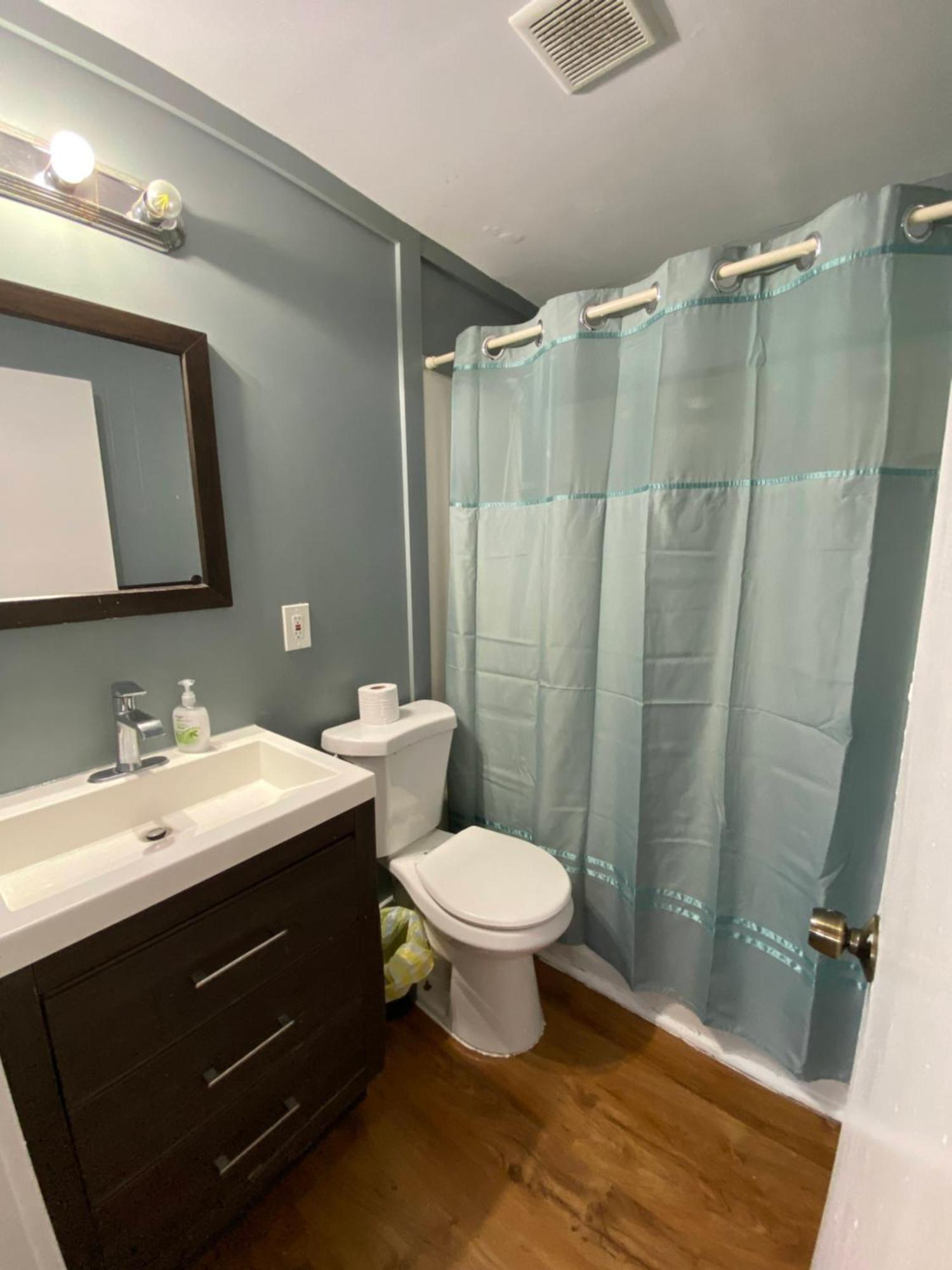 המפטון 23 B St Apartments מראה חיצוני תמונה