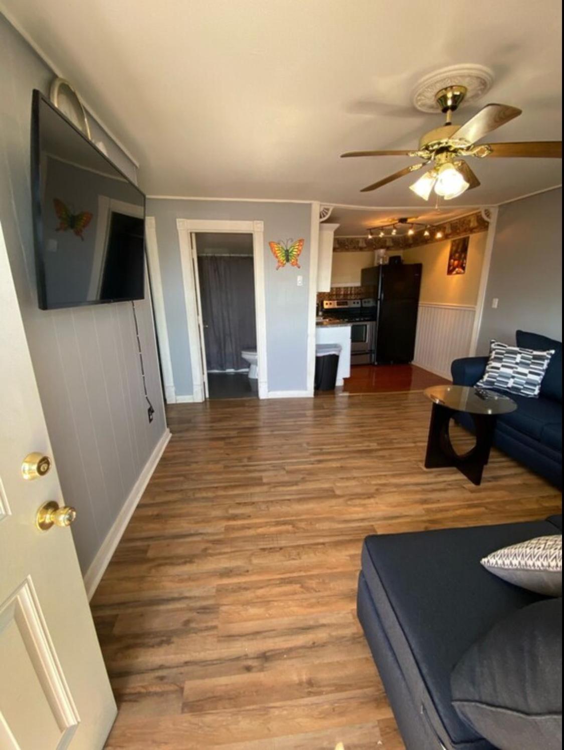 המפטון 23 B St Apartments מראה חיצוני תמונה