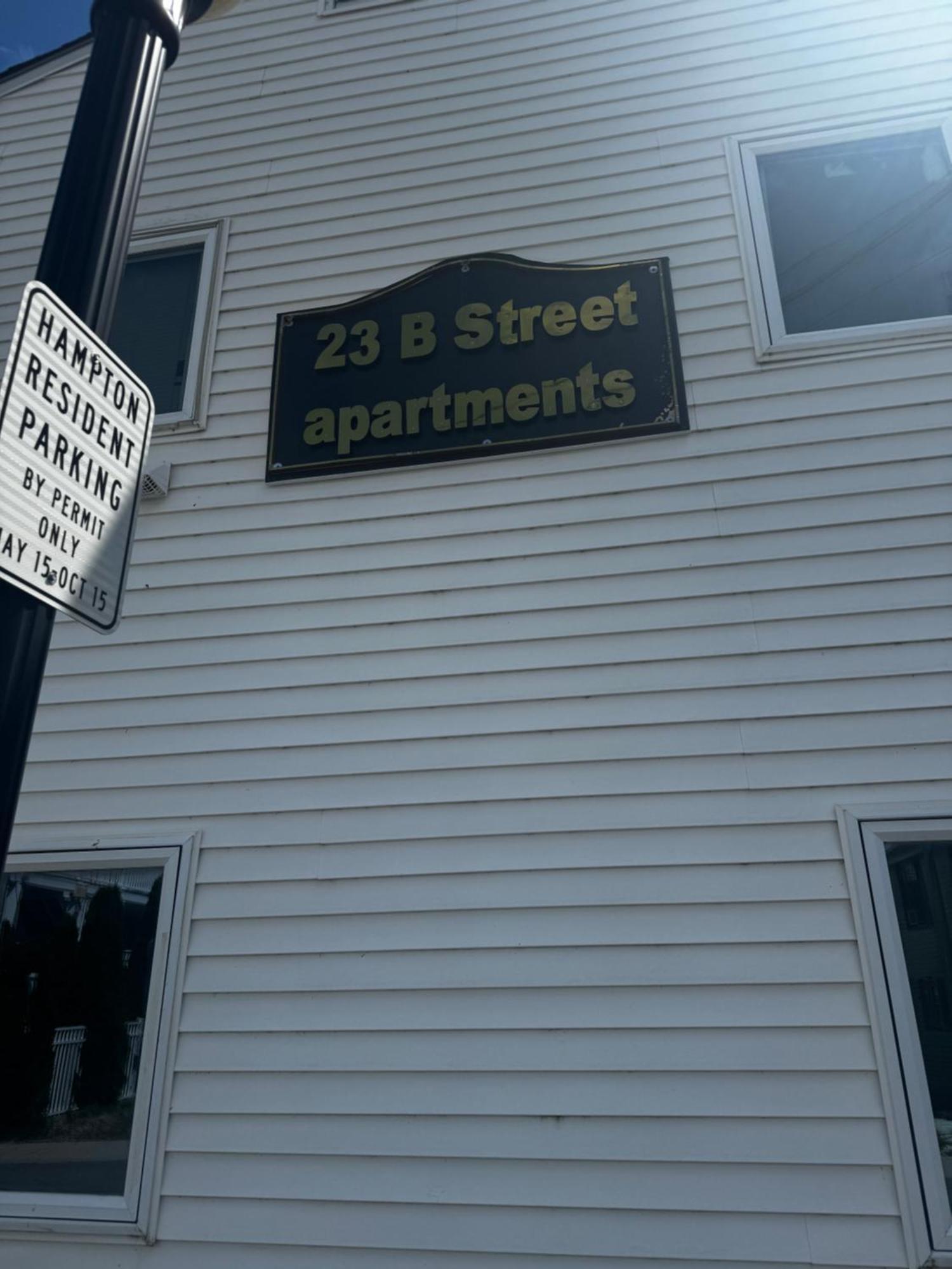 המפטון 23 B St Apartments מראה חיצוני תמונה